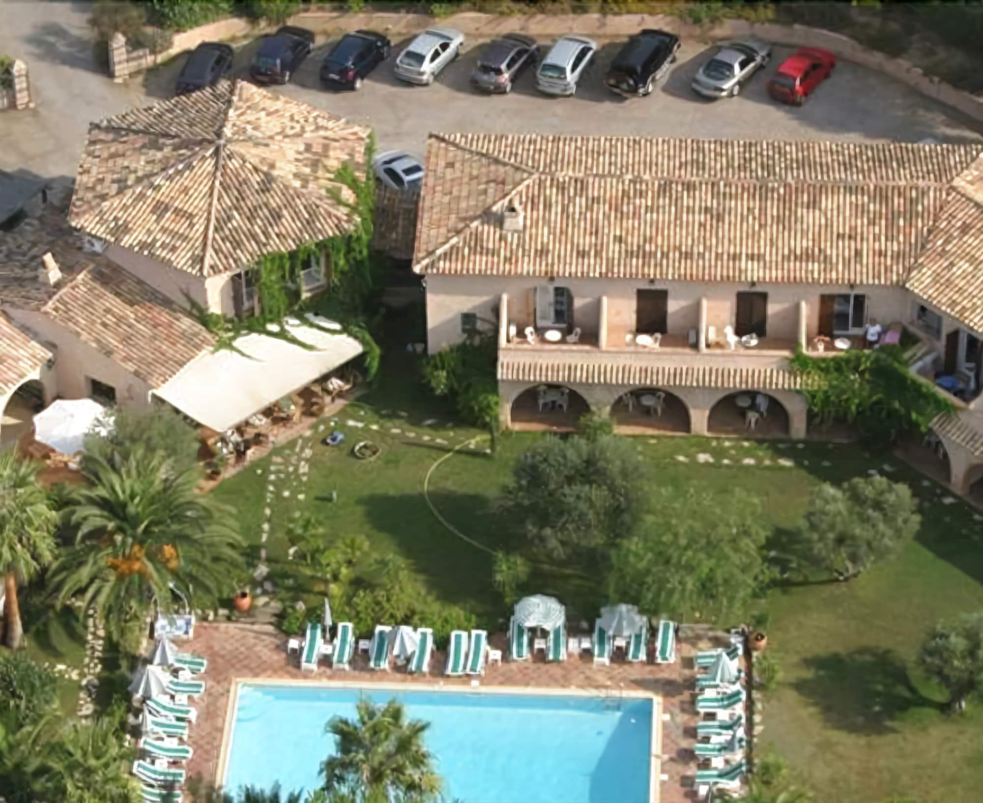 Hotel La Garbine Ramatuelle Exterior foto